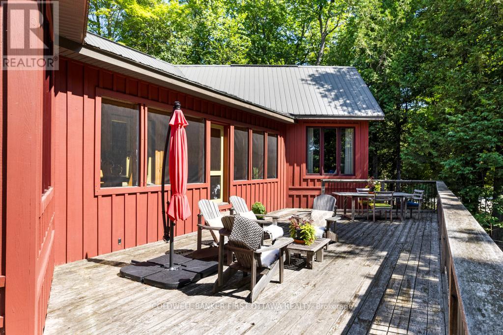 1245 NORTH SHORE ESTATES LANE