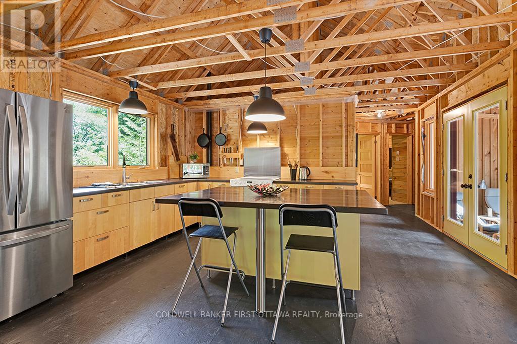 1245 NORTH SHORE ESTATES LANE