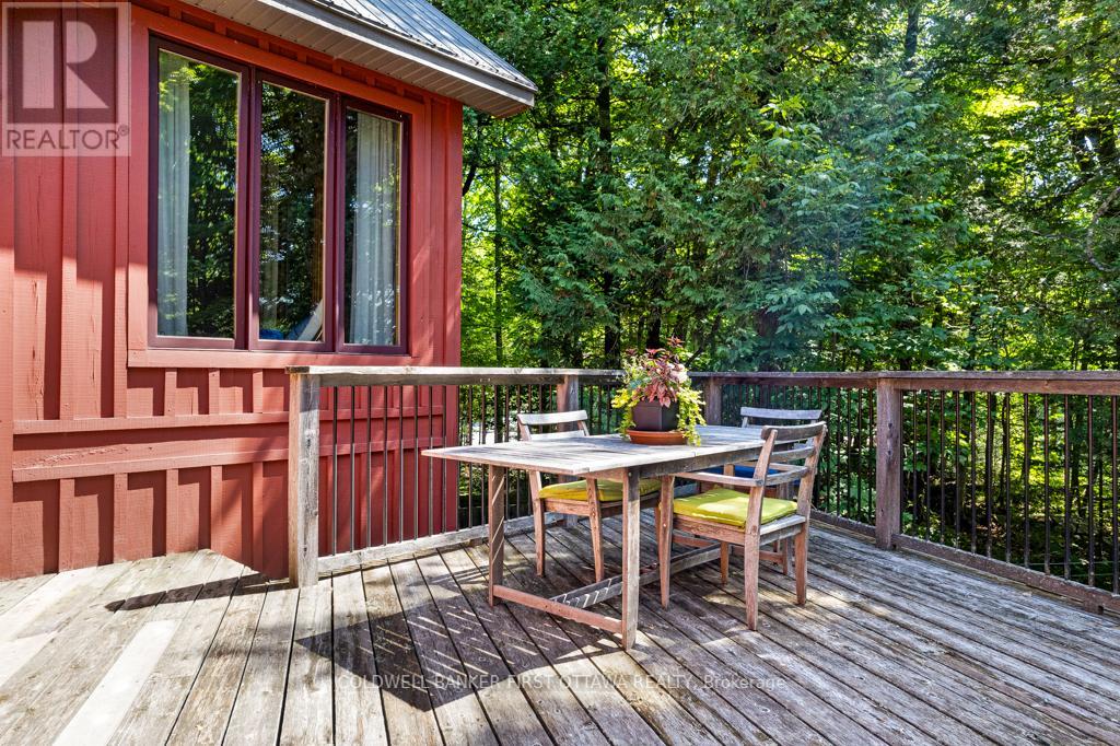1245 NORTH SHORE ESTATES LANE