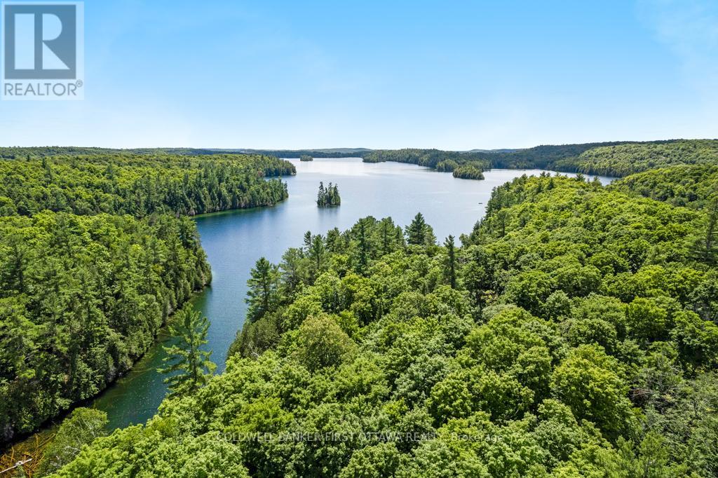 000 PALMERSTON LAKE