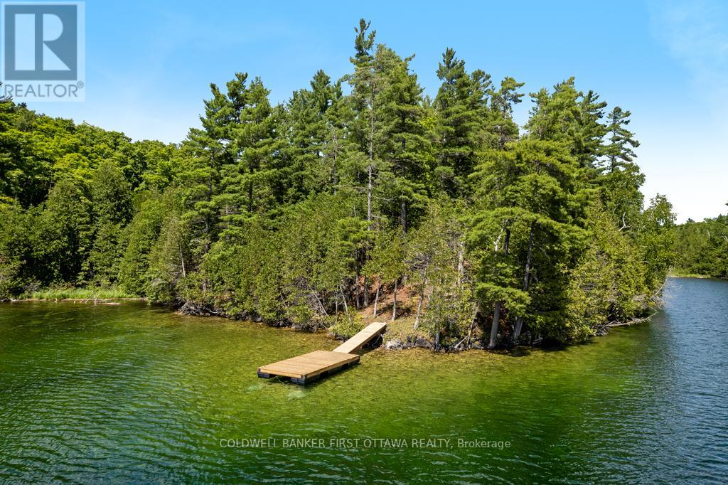 000 PALMERSTON LAKE