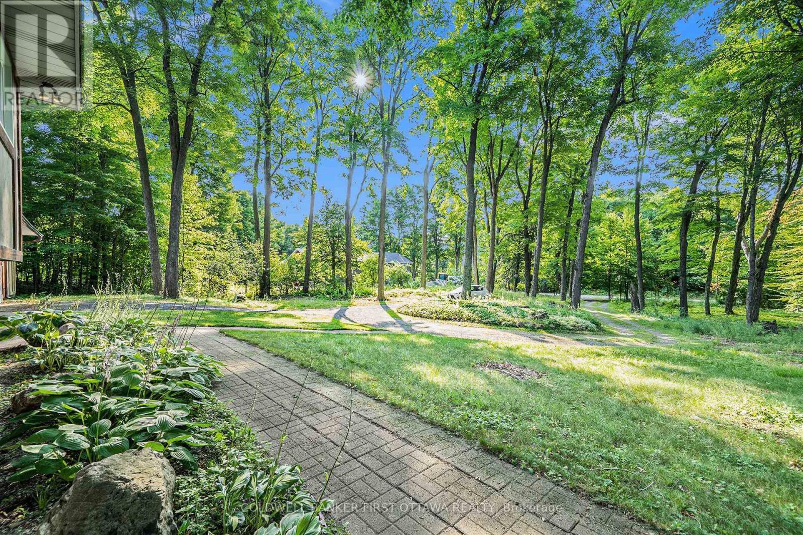 739 SCOTCH CORNERS ROAD