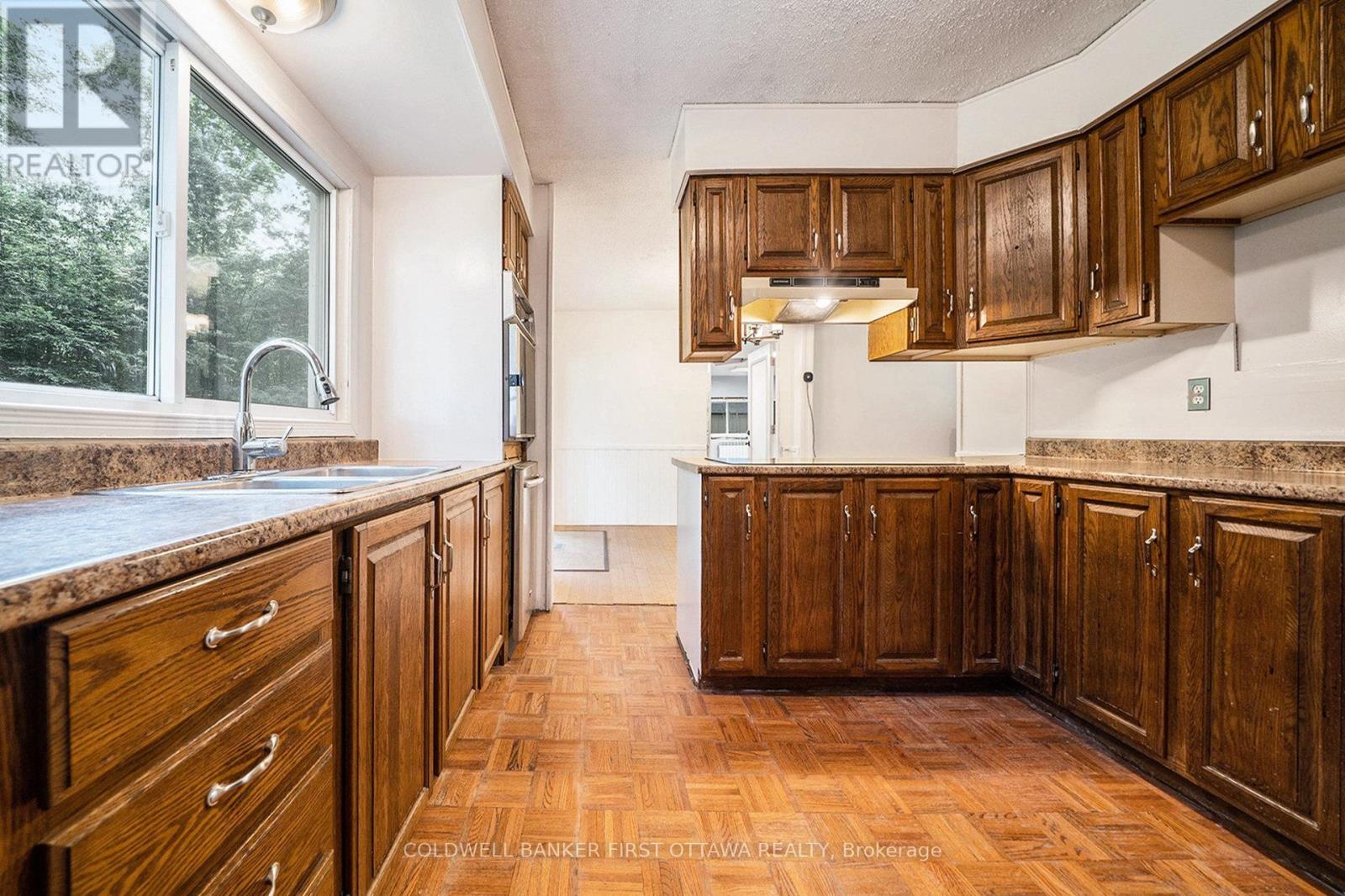 739 SCOTCH CORNERS ROAD
