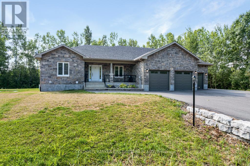 22 RIDEAU CROSSING CRESCENT