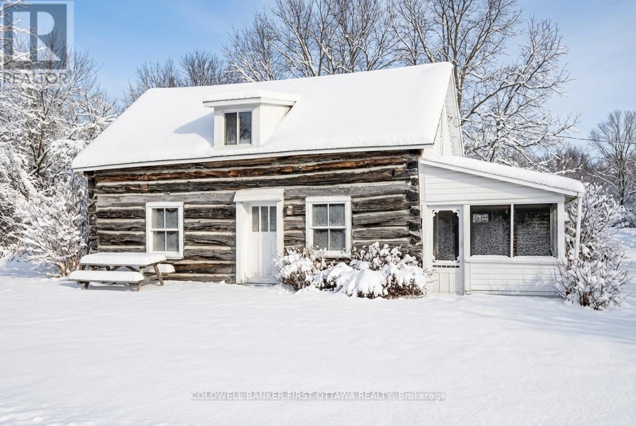 2565 CHRISTIE LAKE ROAD