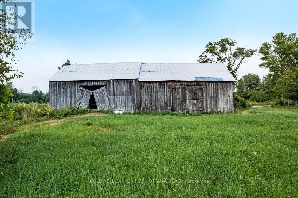2565 CHRISTIE LAKE ROAD
