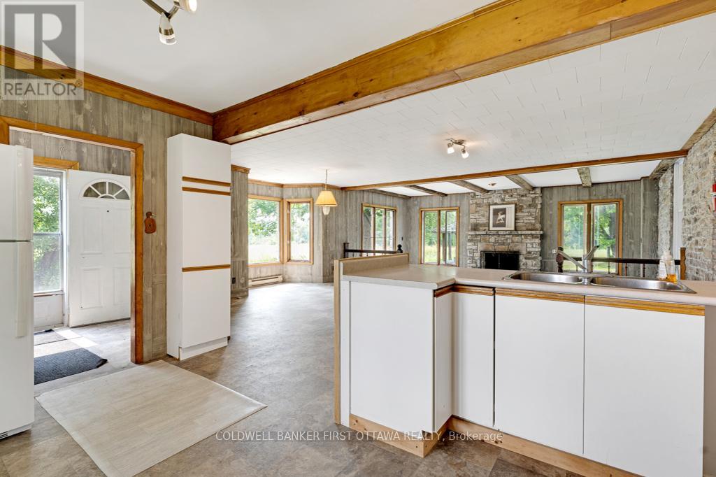 2565 CHRISTIE LAKE ROAD