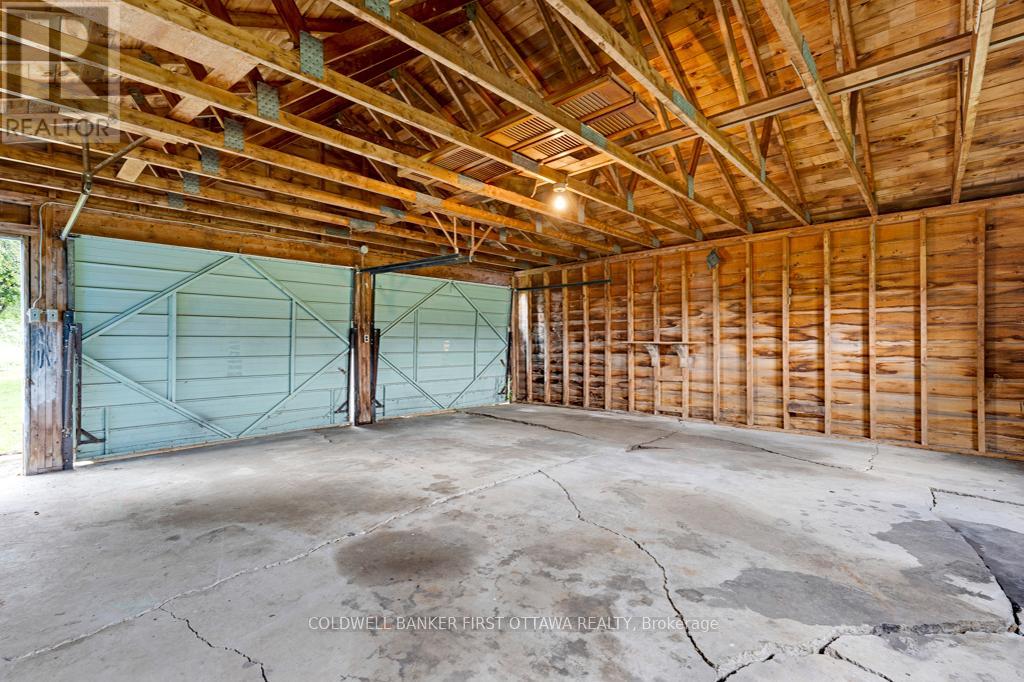 2565 CHRISTIE LAKE ROAD