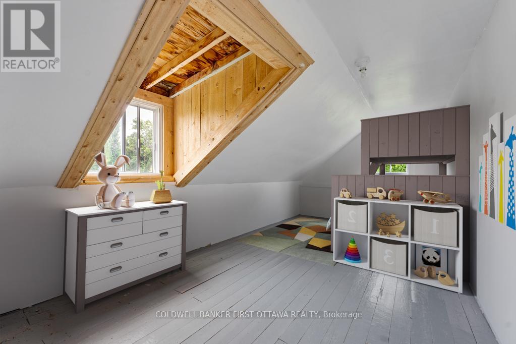 2565 CHRISTIE LAKE ROAD