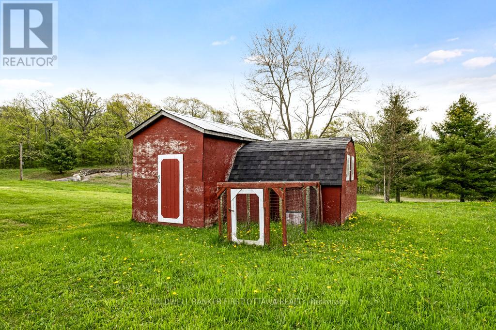 467 LAKE ELOIDA ROAD