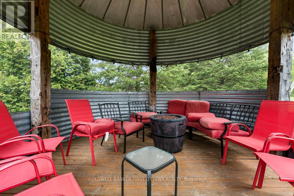 467 LAKE ELOIDA ROAD