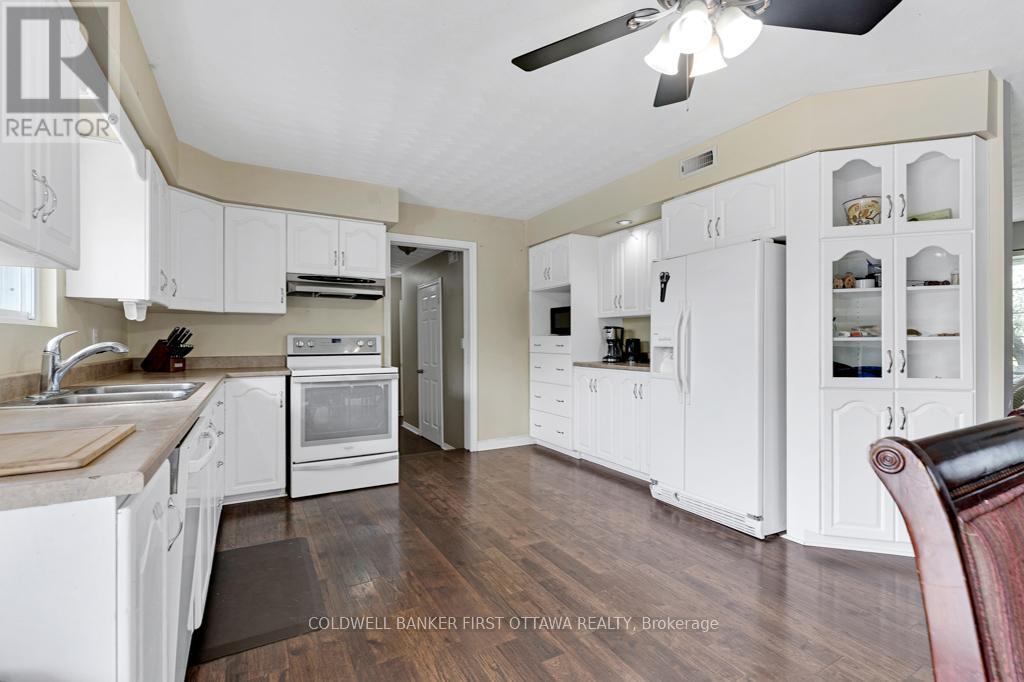 467 LAKE ELOIDA ROAD