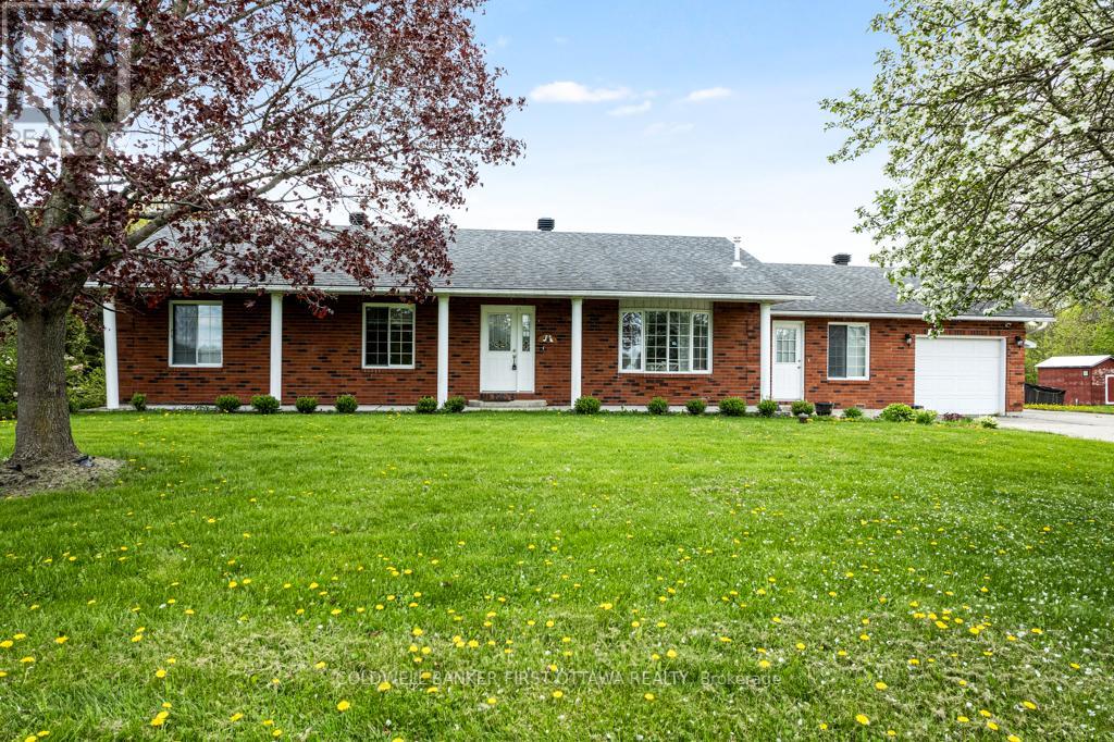 467 LAKE ELOIDA ROAD