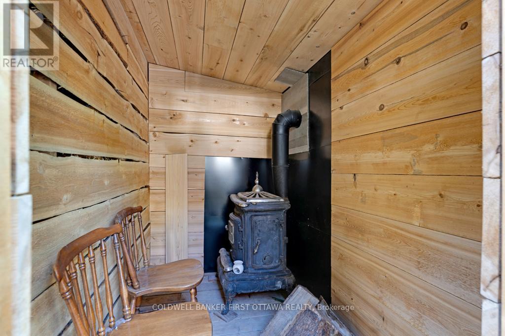 4031 BOLINGBROKE ROAD