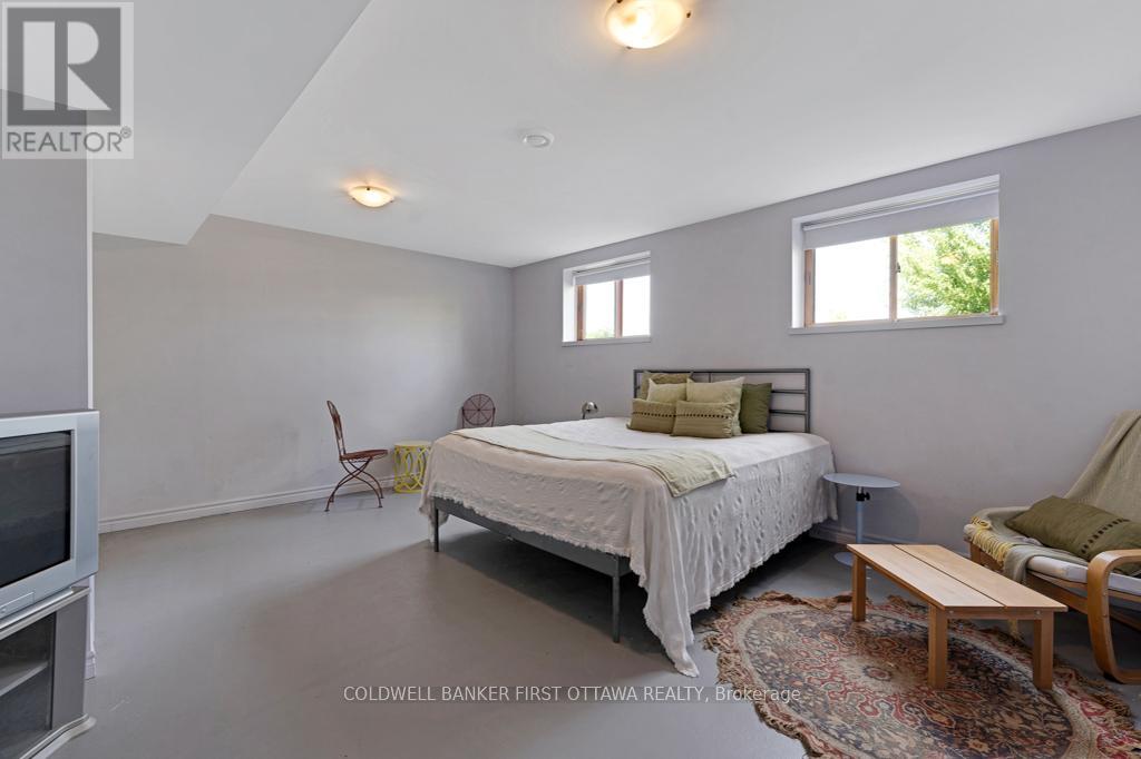 9868 COUNTY ROAD 42 ROAD