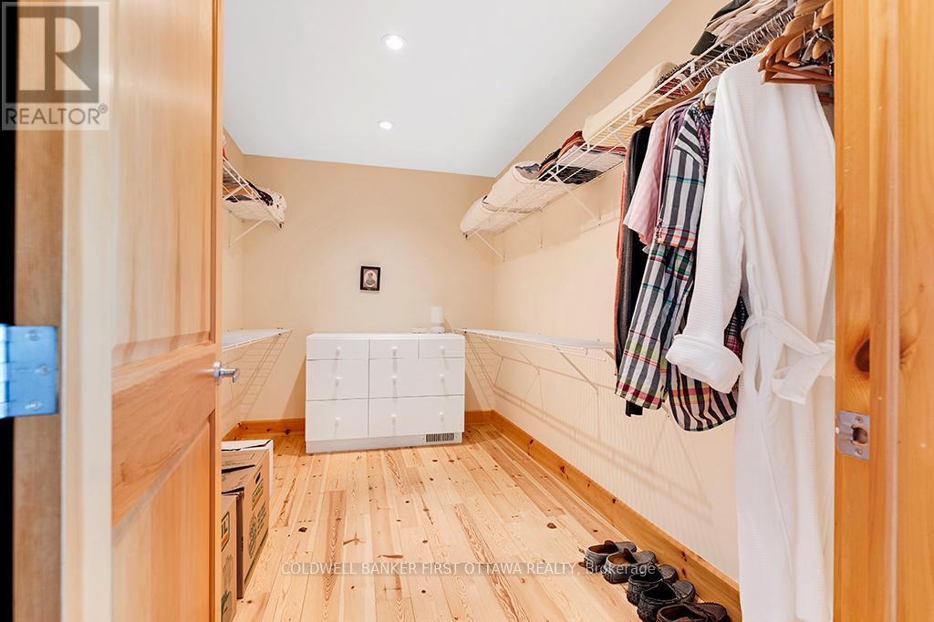 9868 COUNTY ROAD 42 ROAD