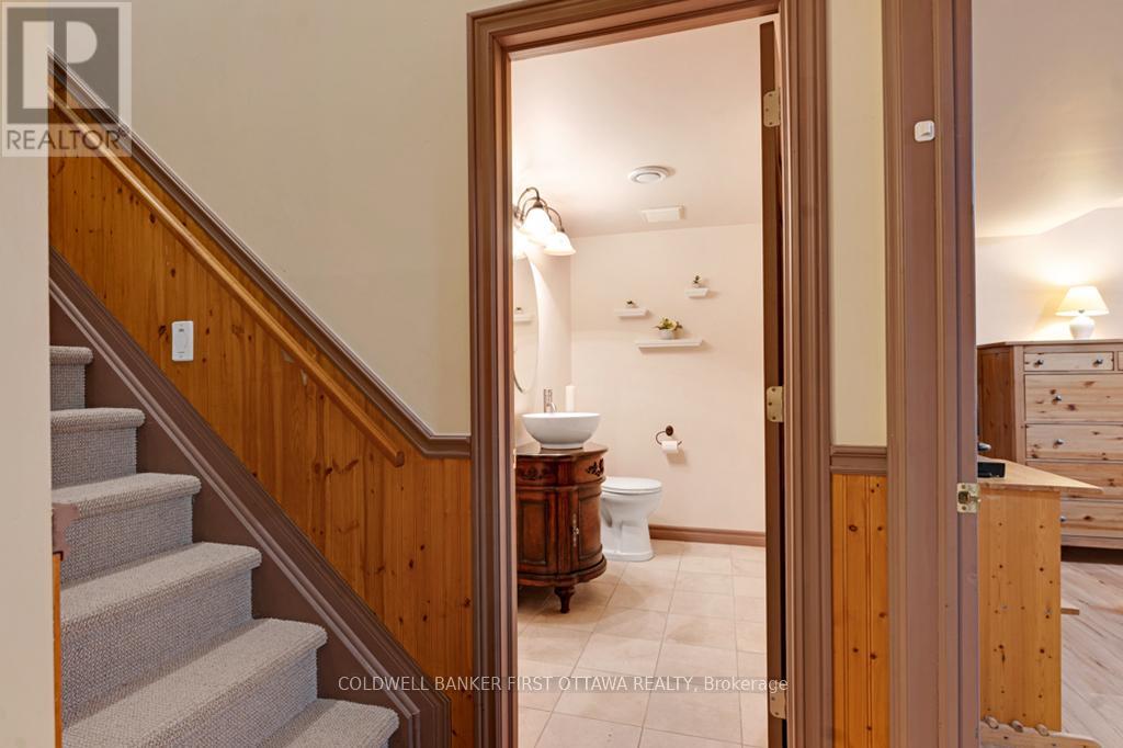 1556 DRUMMOND CONC 10A