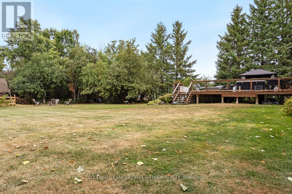 376 NAPOLEON STREET