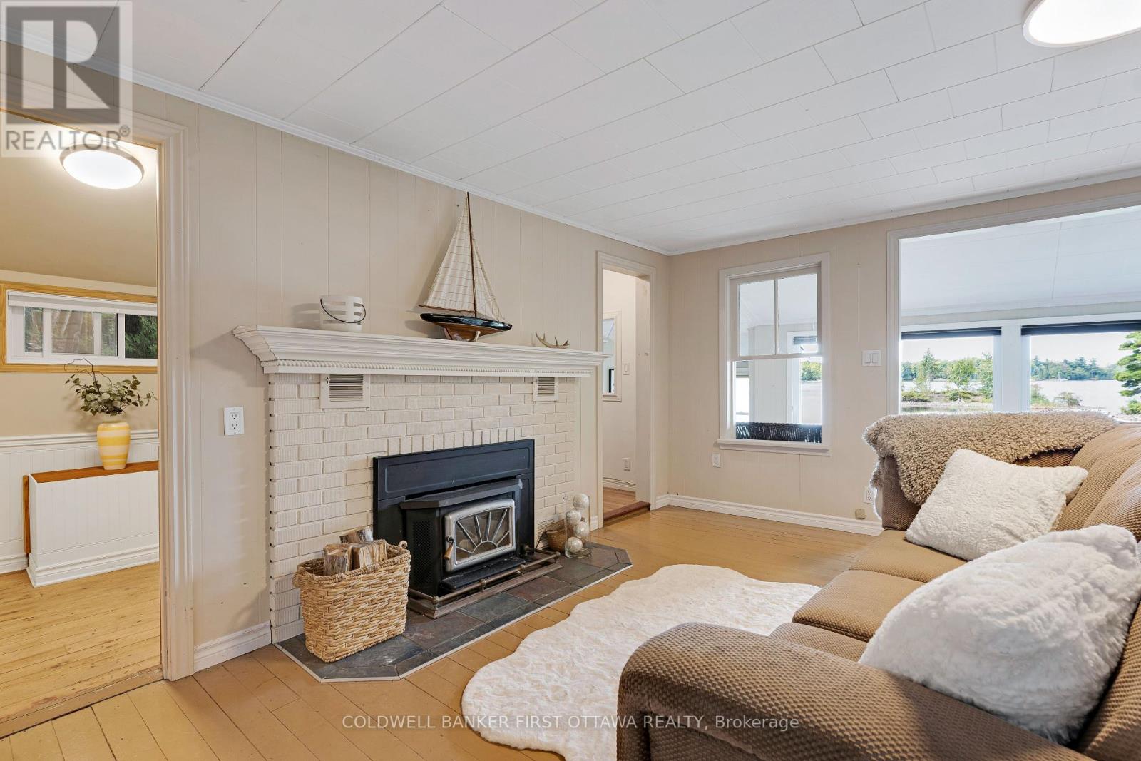 4712 BRITON HOUGHTON BAY ROAD