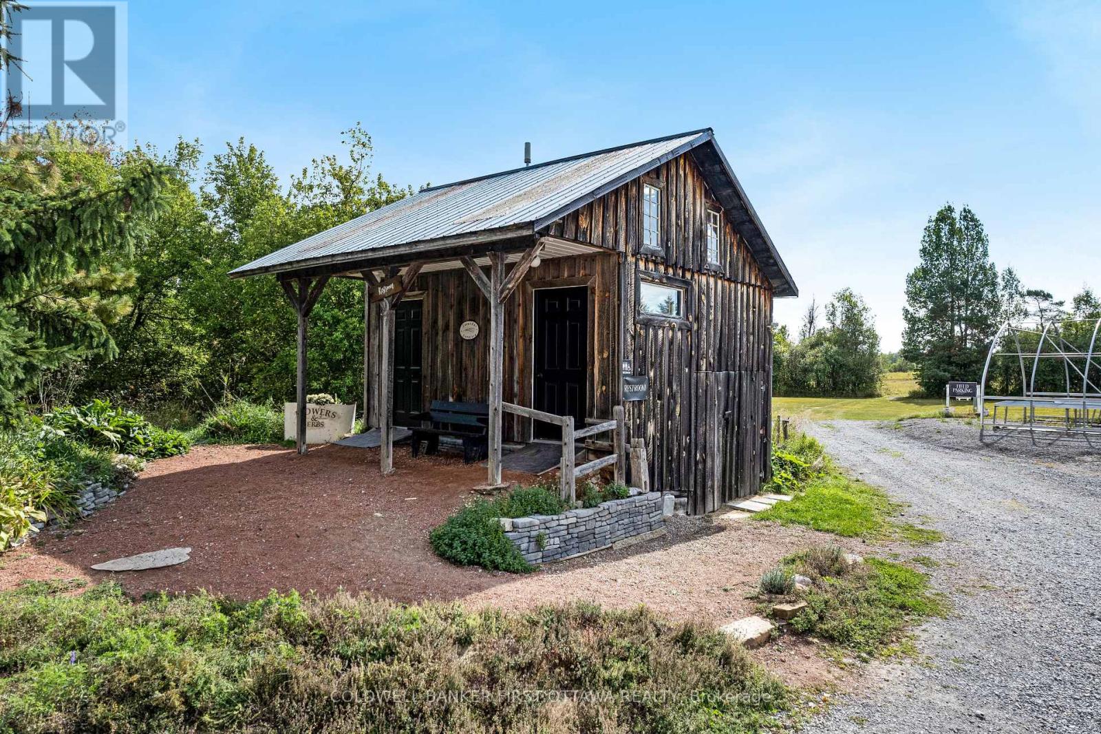 3840 OLD ALMONTE ROAD