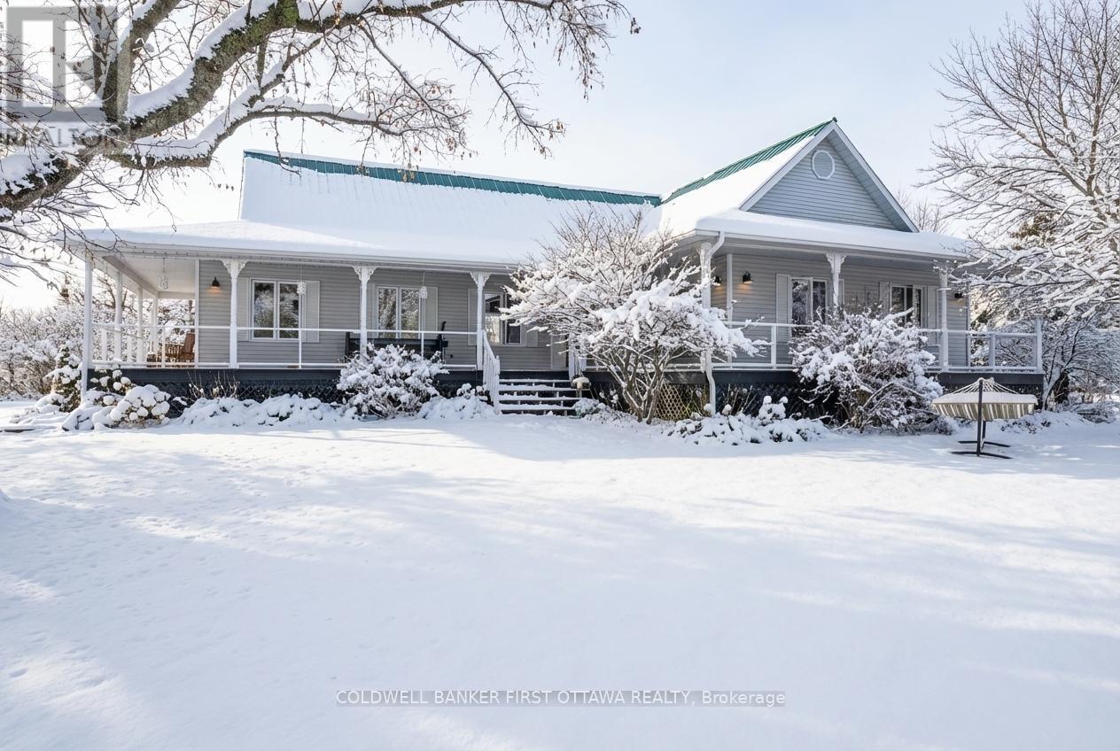 3840 OLD ALMONTE ROAD