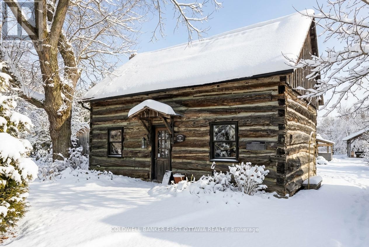 3840 OLD ALMONTE ROAD