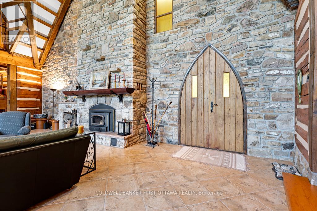 2499 BATHURST CONCESSION 2 ROAD