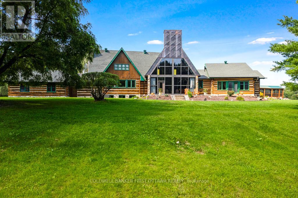 2499 BATHURST CONCESSION 2 ROAD