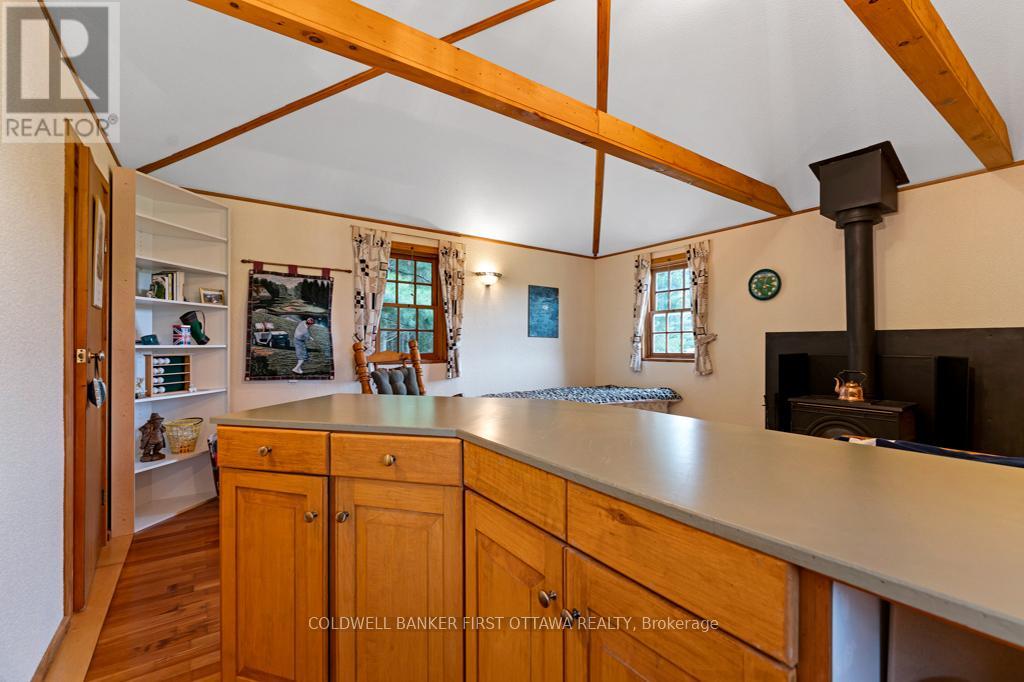 2499 BATHURST CONCESSION 2 ROAD