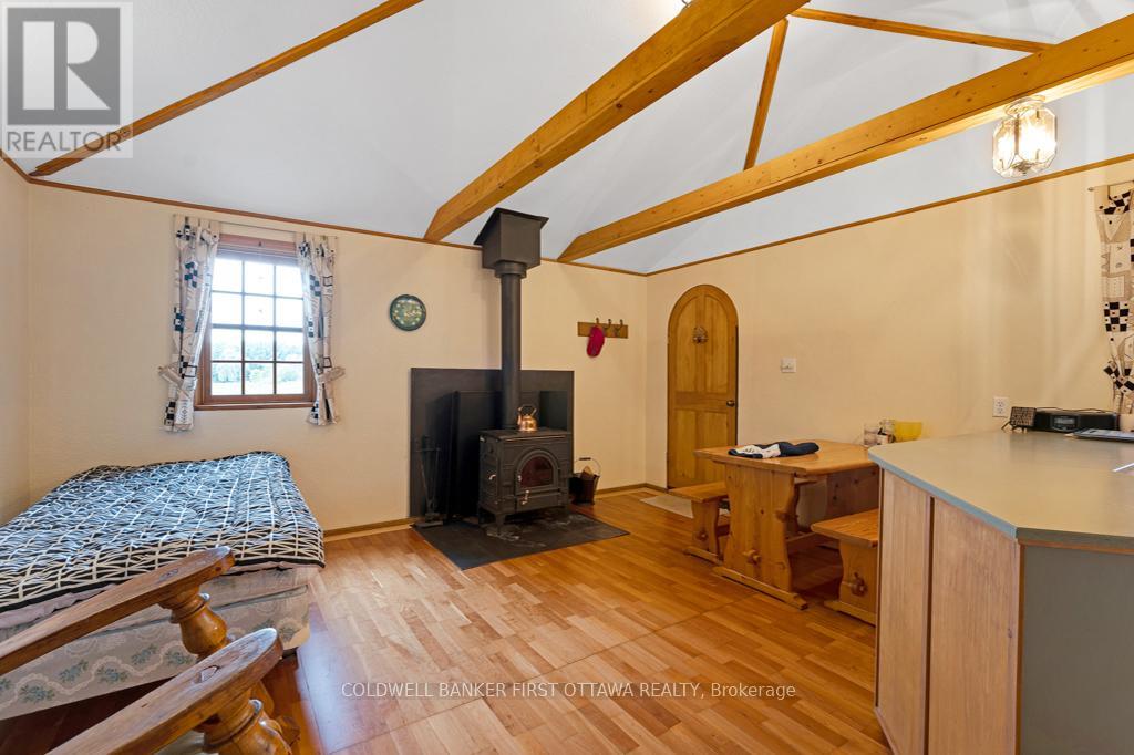 2499 BATHURST CONCESSION 2 ROAD