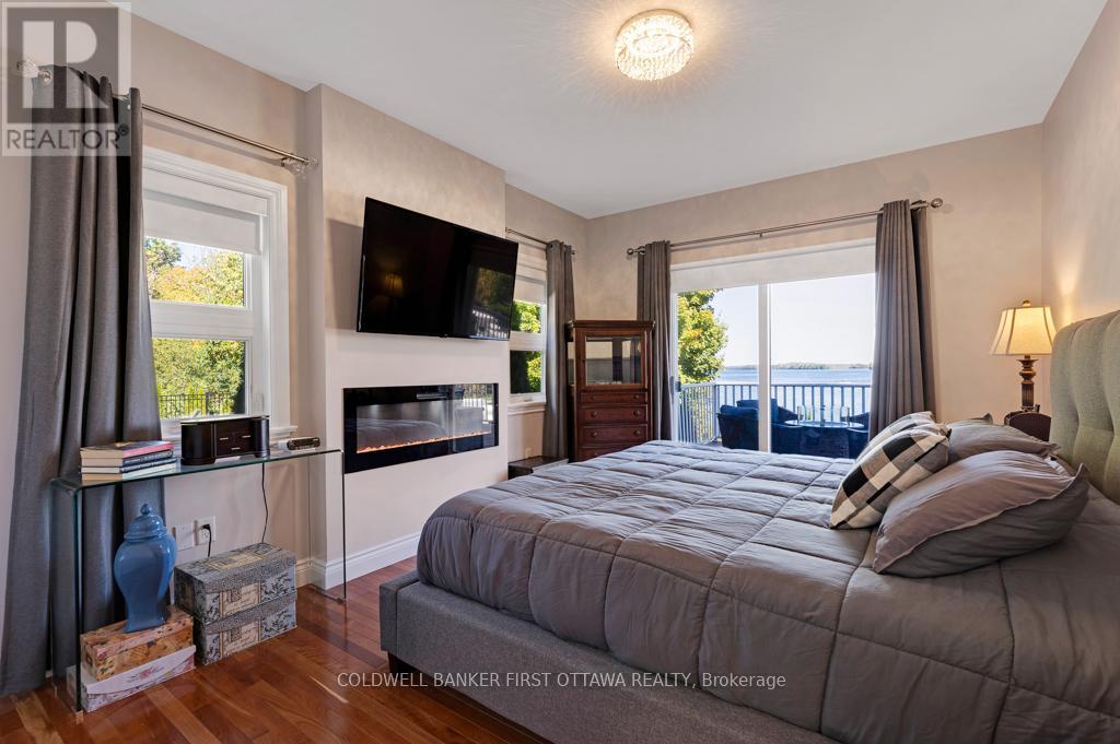 4788B BRITON HOUGHTON BAY ROAD