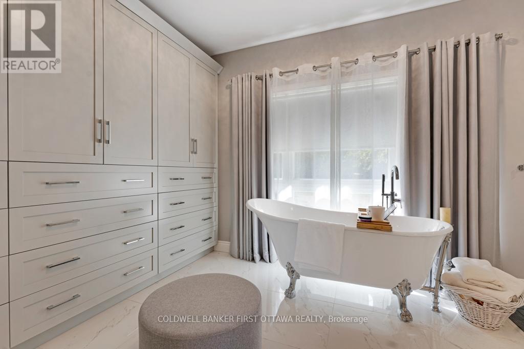 4788B BRITON HOUGHTON BAY ROAD