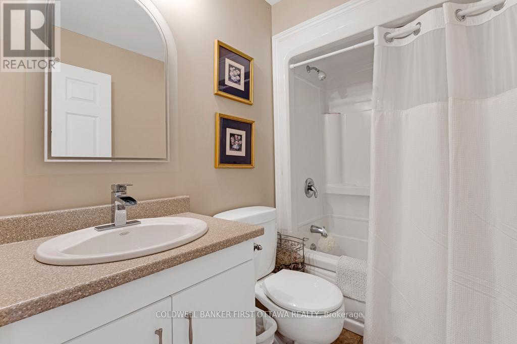 4788B BRITON HOUGHTON BAY ROAD