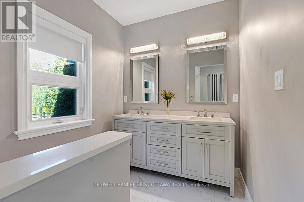 4788B BRITON HOUGHTON BAY ROAD