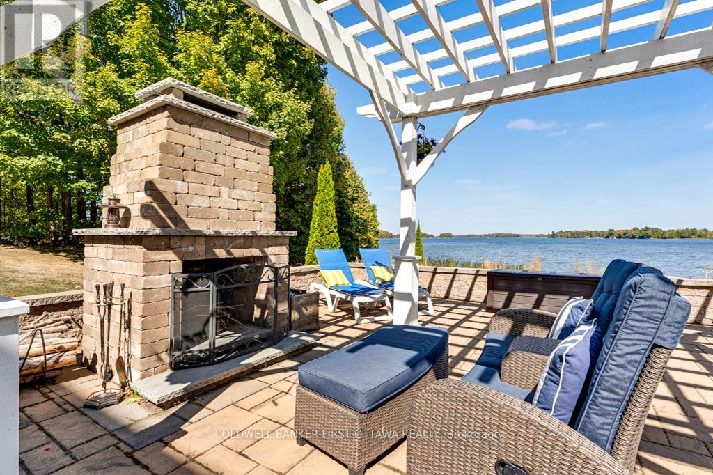 4788B BRITON HOUGHTON BAY ROAD