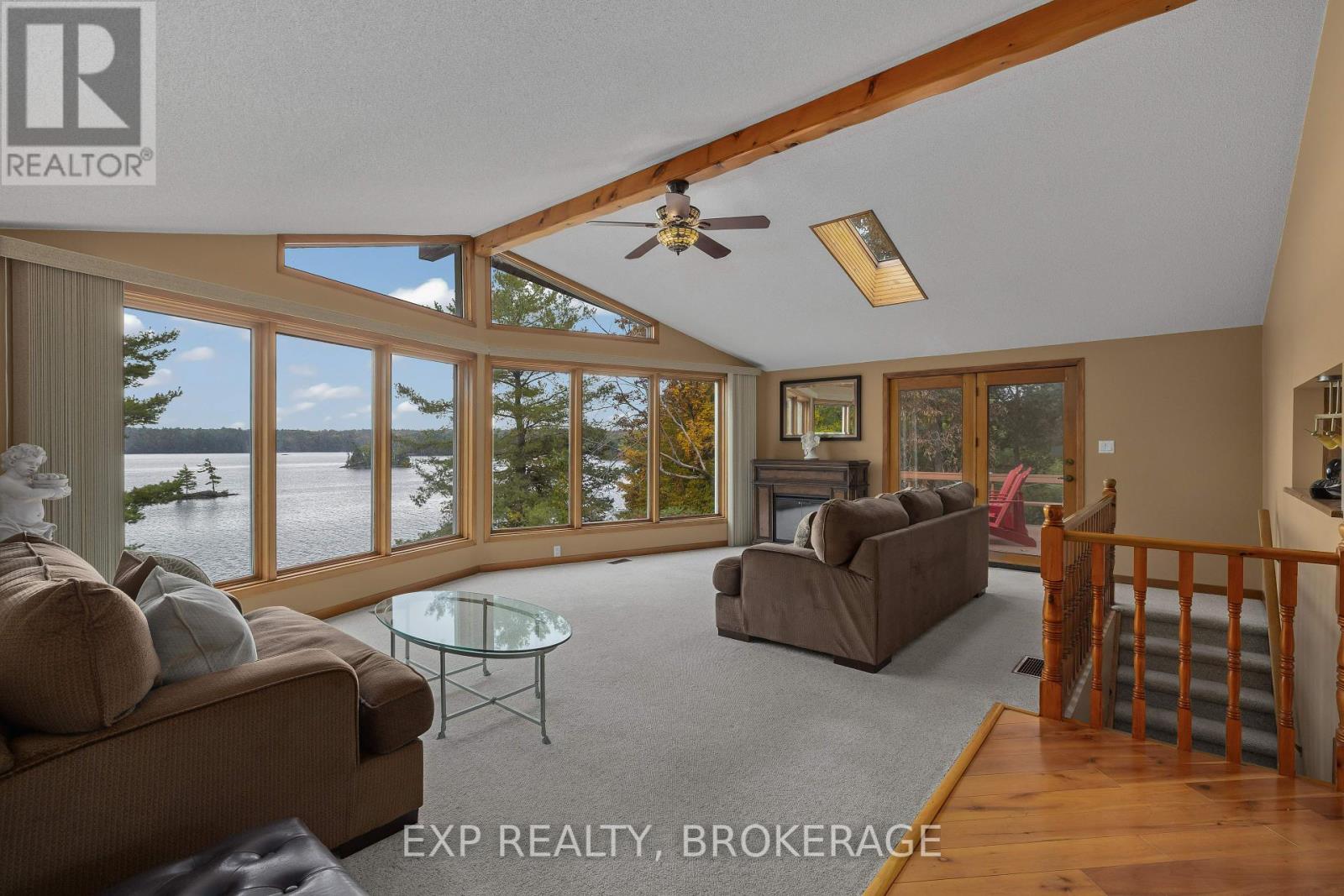 3037 HILLTOP LANE