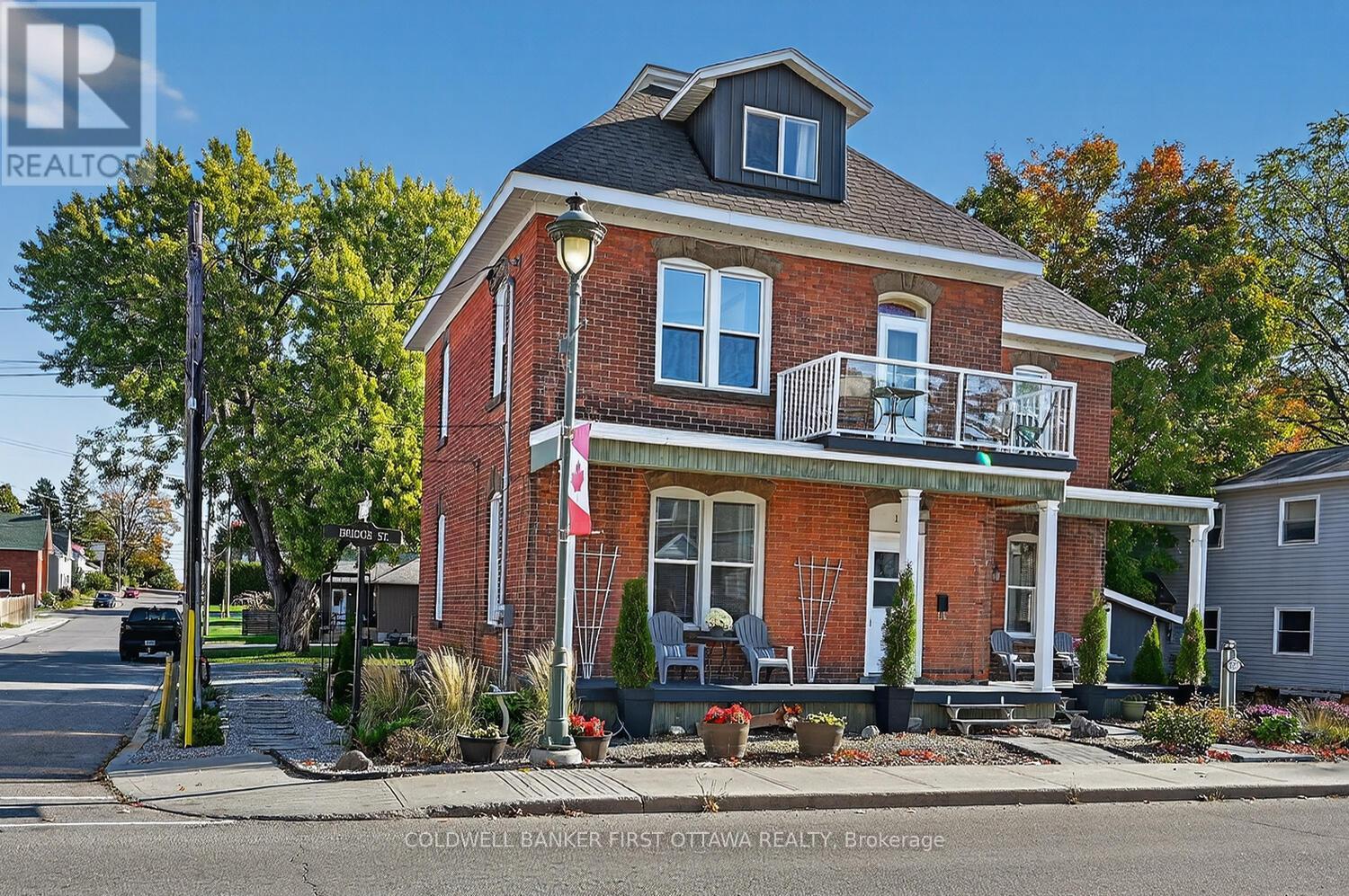 267 BRIDGE STREET