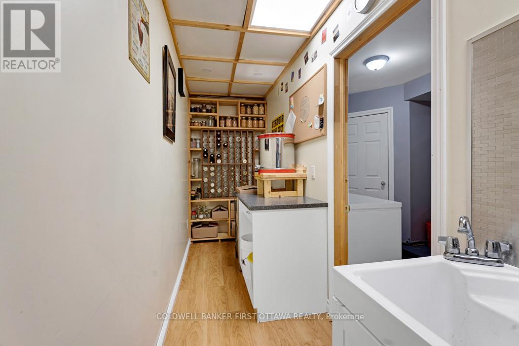 741 DRUMMOND CON 12C ROAD