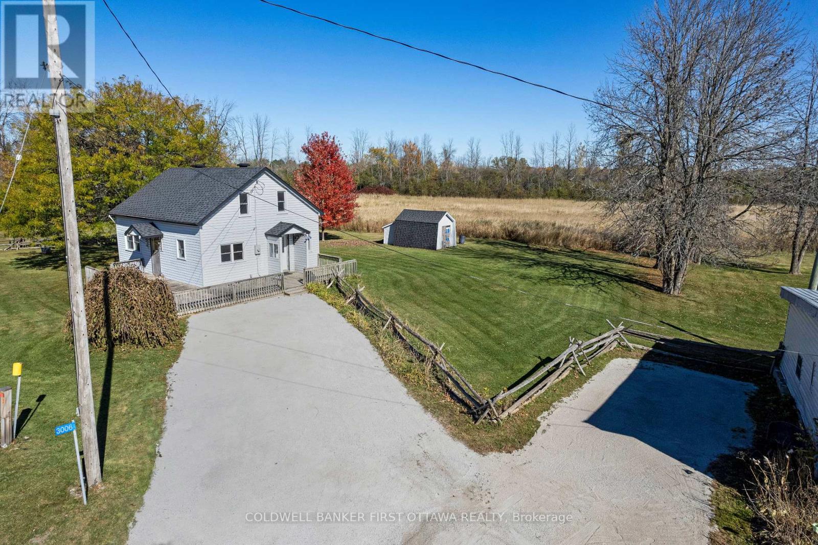 3004 RIDEAU FERRY ROAD