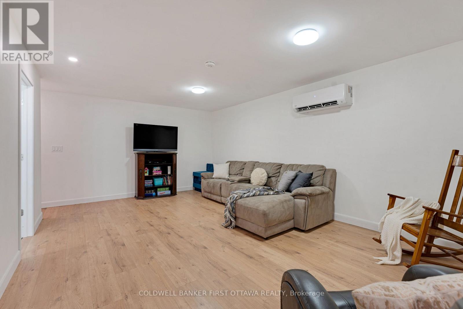 946 FRENCH LINE ROAD