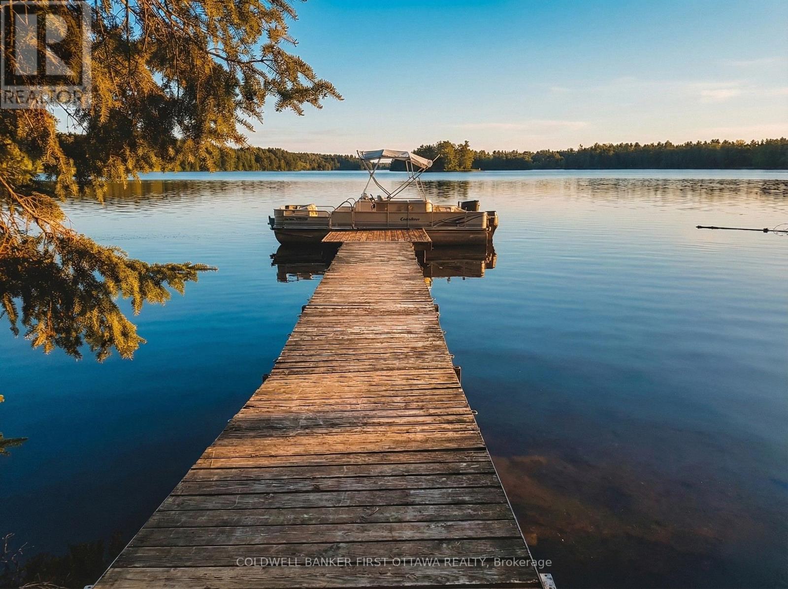 211 MEADOW LANE COURT