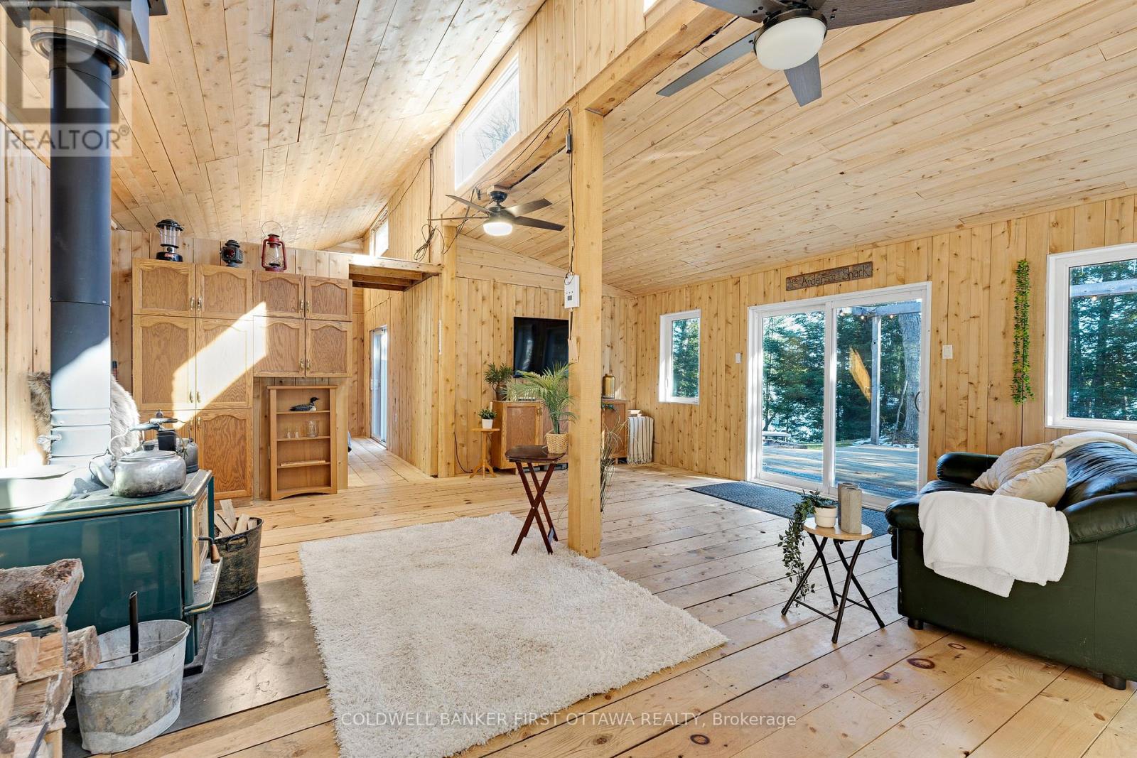 211 MEADOW LANE COURT