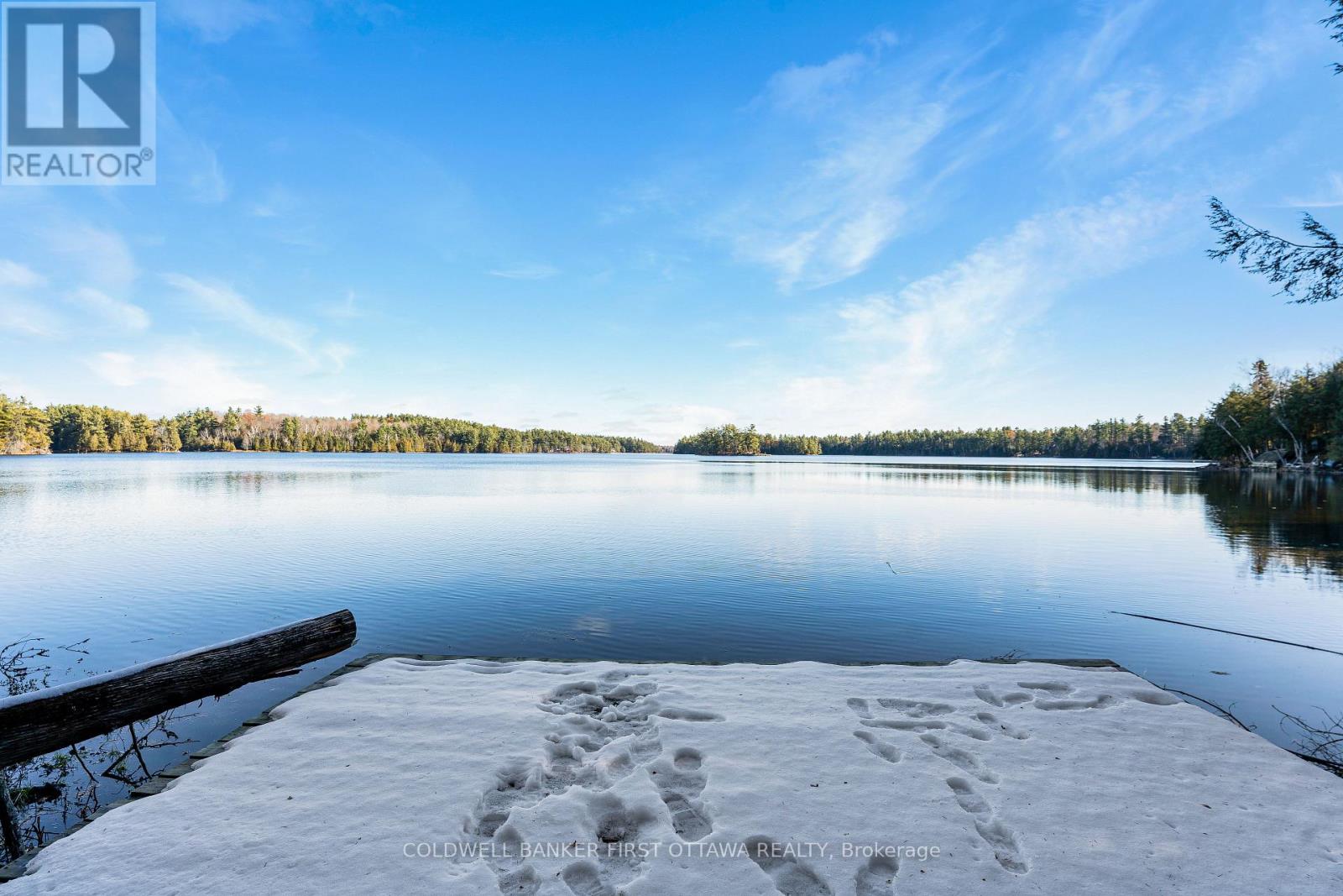 211 MEADOW LANE COURT