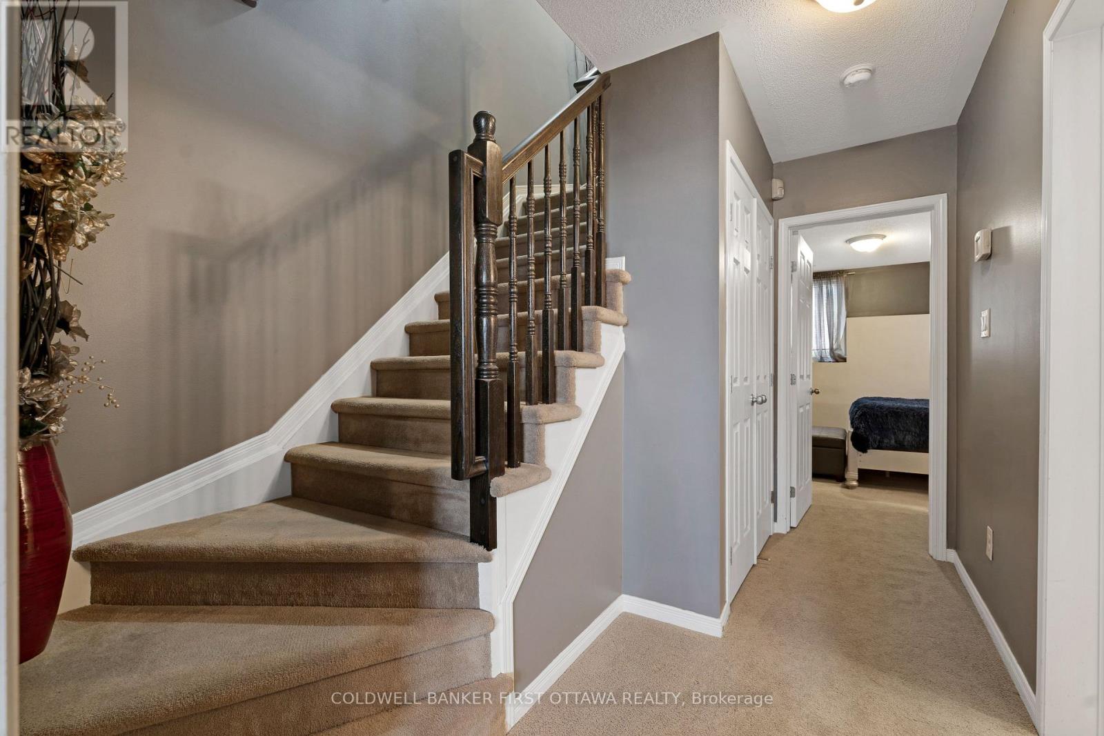 150 URBANCREST PRIVATE