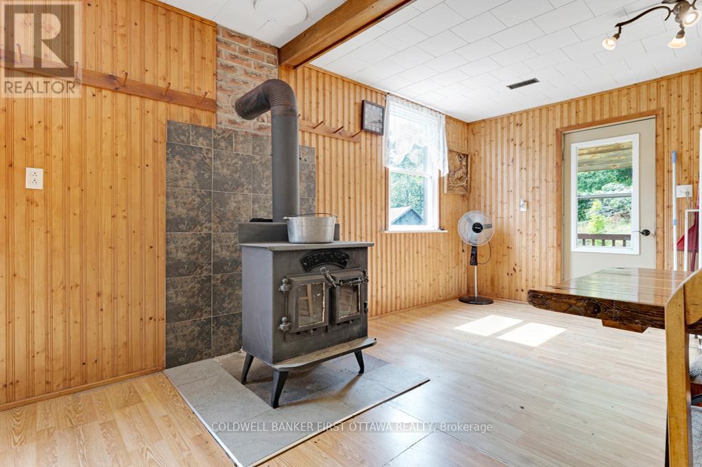 1373 FLOWER STATION ROAD