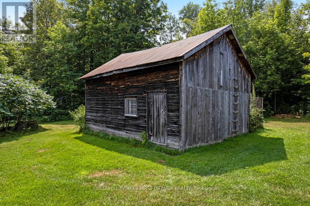 1373 FLOWER STATION ROAD