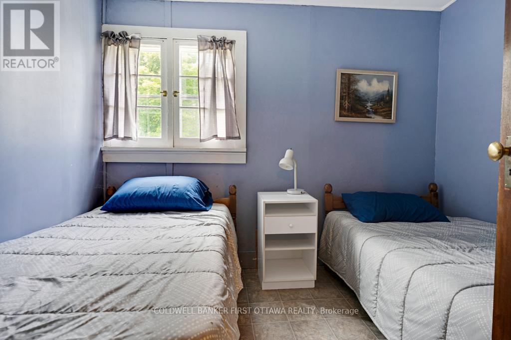 1373 FLOWER STATION ROAD