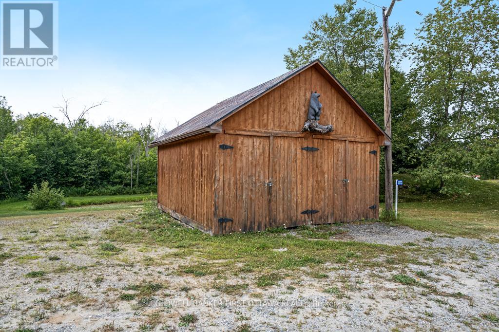 1373 FLOWER STATION ROAD