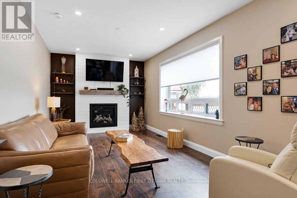 38 TUTTLE POINT ROAD