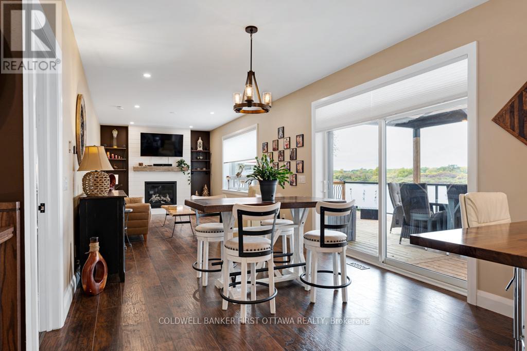 38 TUTTLE POINT ROAD